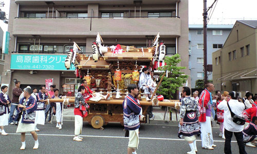 090504_matsuri2.jpg